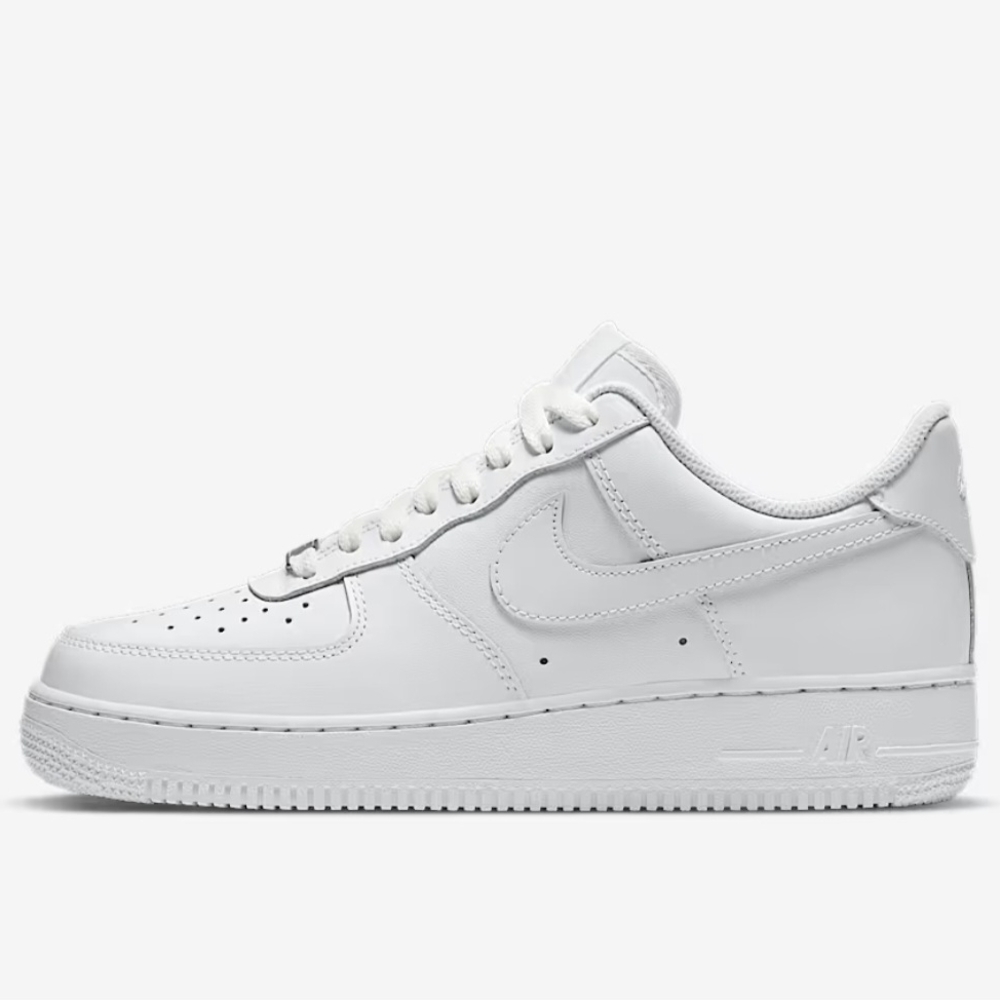 NIKE WOMEN'S WHITE AIR FORCE 1 '07 SNEAKERS US 12/UK9.5/EU44.5